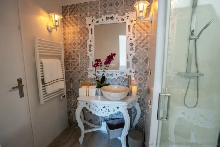 Standard Double room with courtyard view