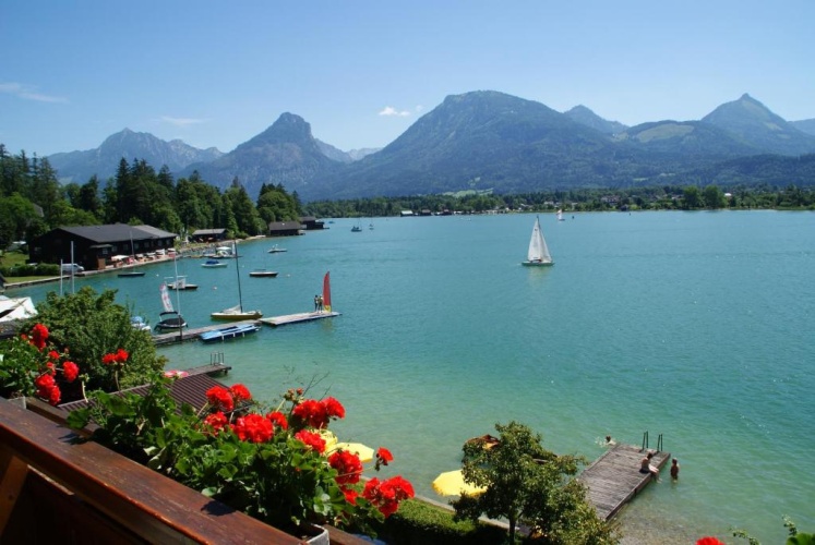 Standard Double room with balcony and with lake view