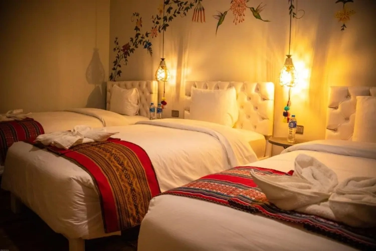 Standard Triple room