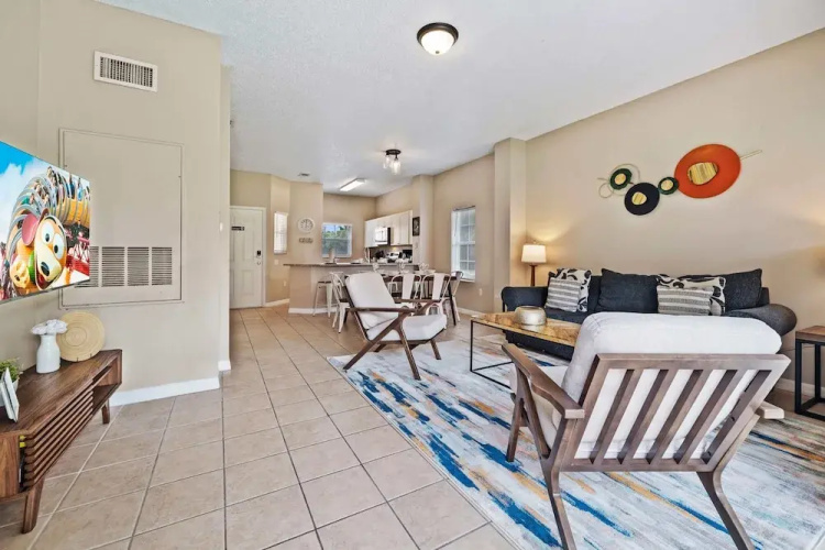 8400 Blue Lagoon Drive