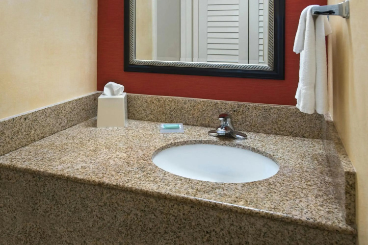 Courtyard by Marriott Mt. Laurel