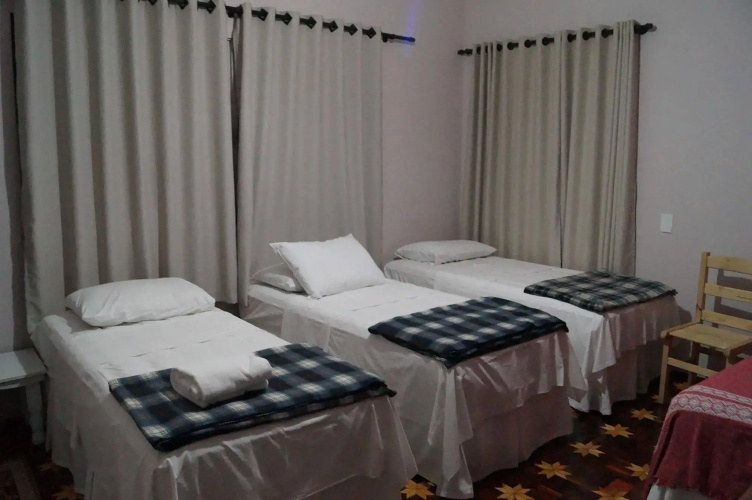 Ipê Rosa Hotel