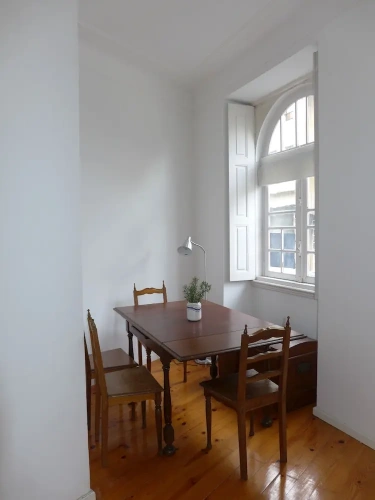 4 Bedrooms Cottage