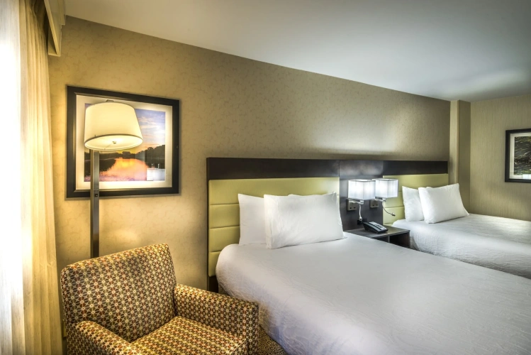 1 Bedroom Quadruple Suite