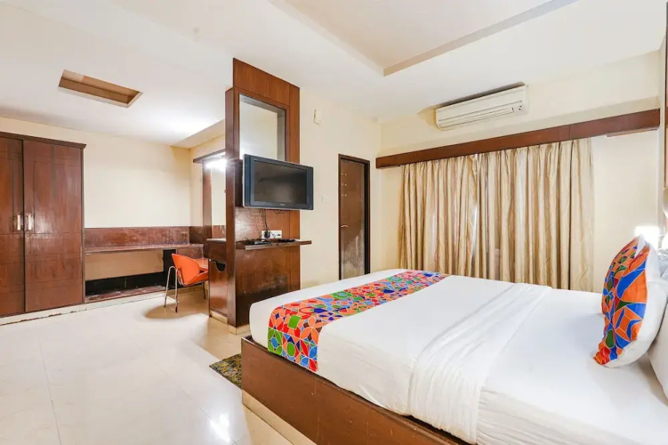 FabHotel Shreyas Shack