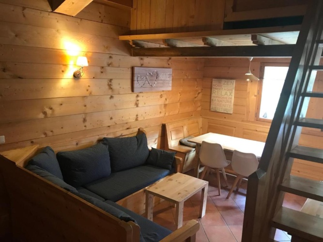 2 Bedrooms Apartment with balcony