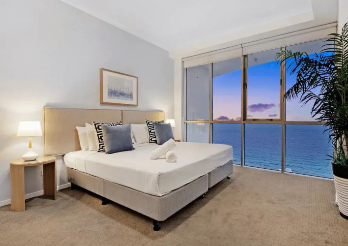 Level 45 Luxury Sub-Penthouse in Surfers