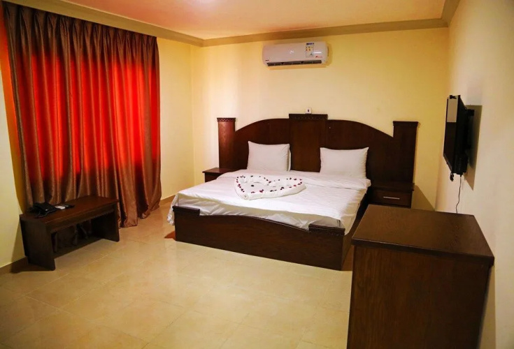 Jordan Flower Hotel