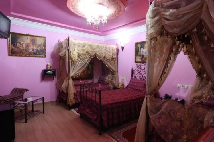 Triple room