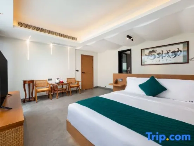 Standard Double room with view