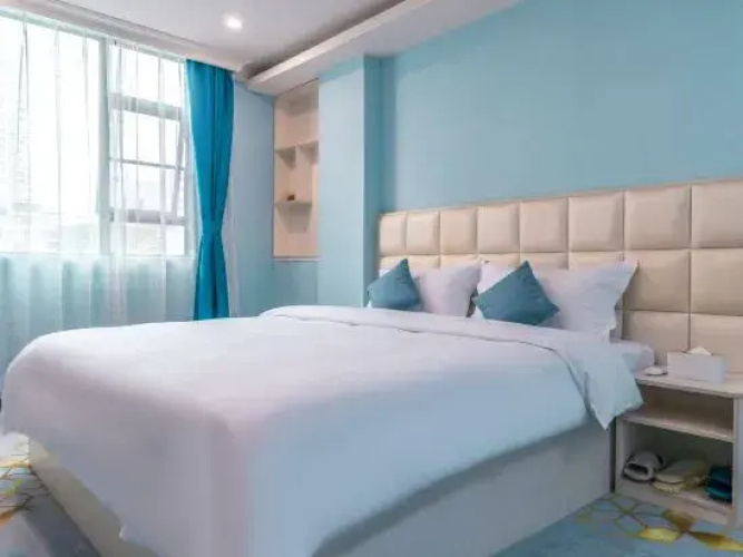 Lotus Hotel Apartment