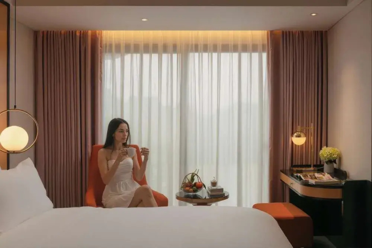 Aurora Oriental Hotel