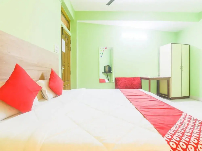 Hotel Priyodarshani by OYO Rooms
