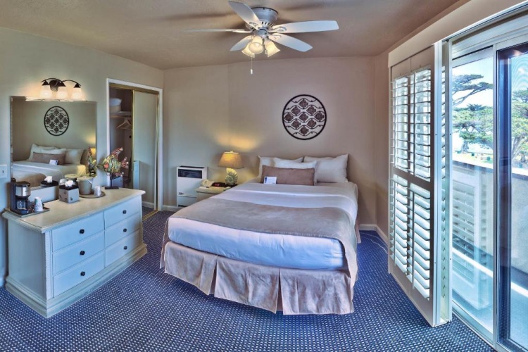 Standard Double room with balcony