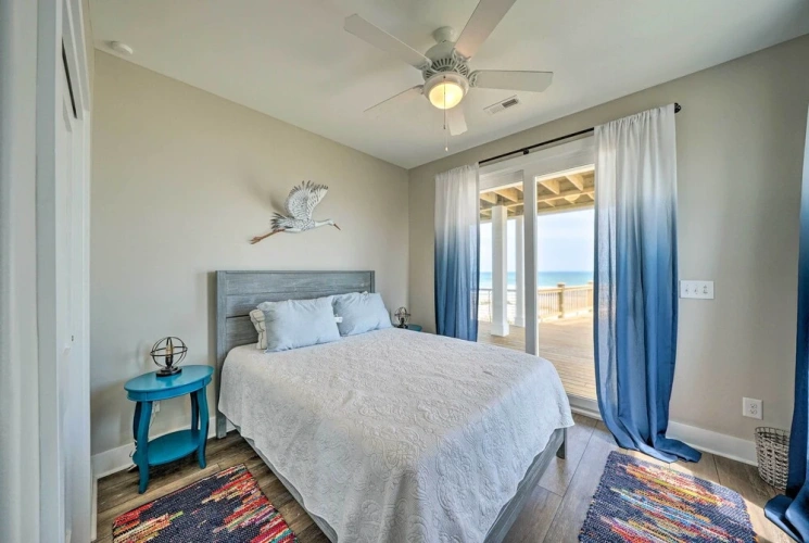 5 Bedrooms Cottage