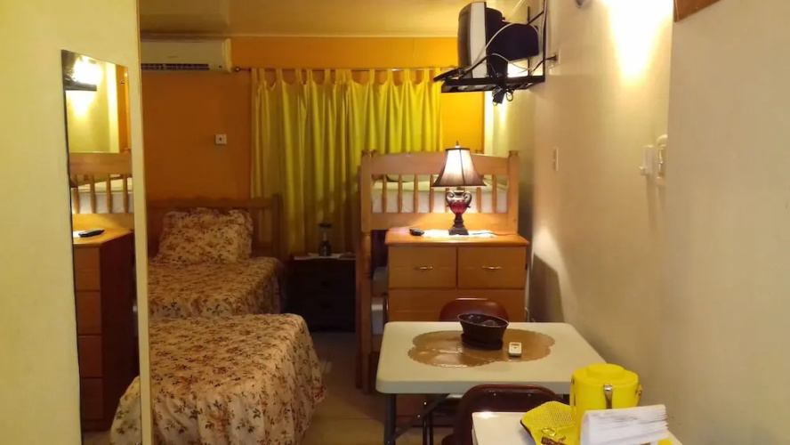 Abriannas Inn