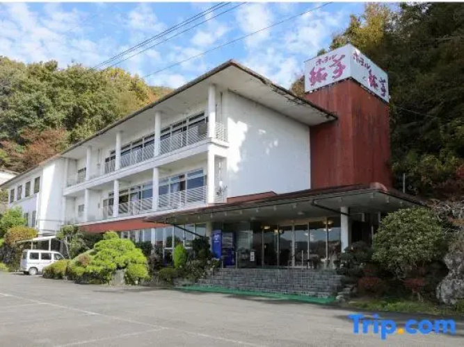 Hotel Ayutei