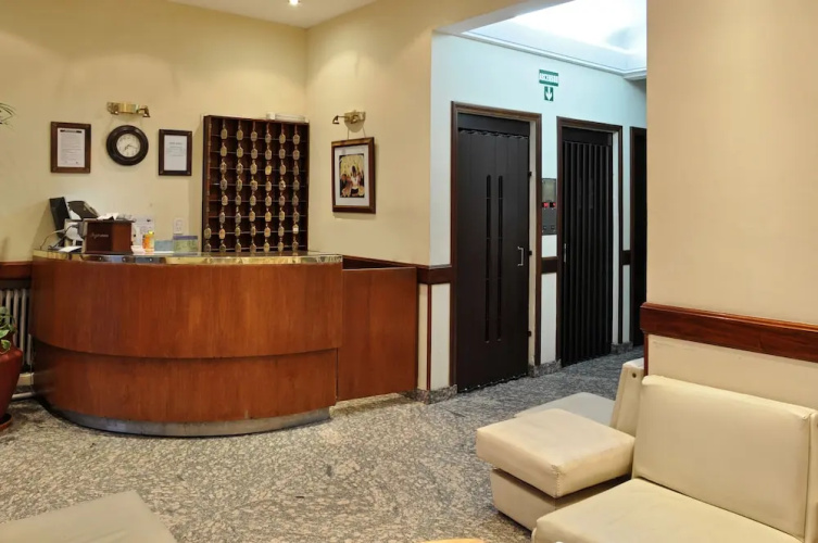 Kings Hotel