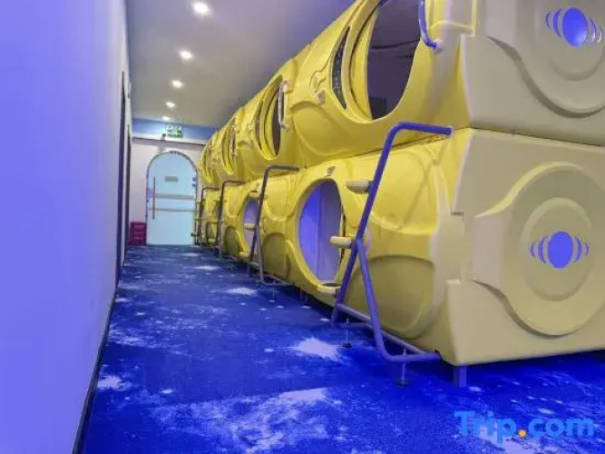 Sleep Space Capsule Mini Hotel