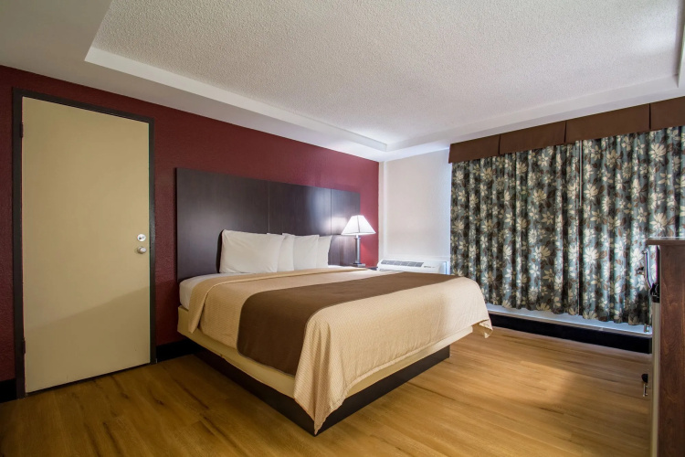 Red Roof Inn Batavia