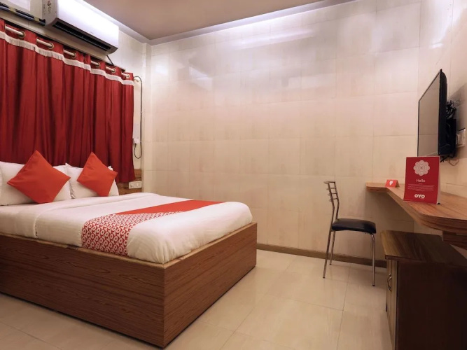 OYO 11423 Hotel Royal Darbar