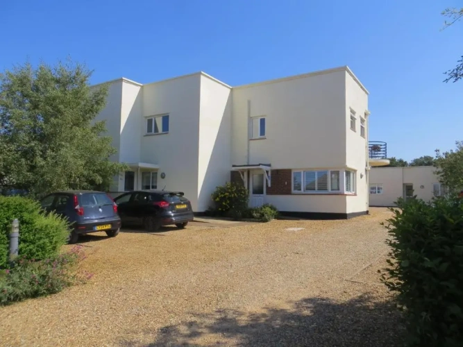 Quadruple Apartment