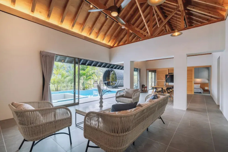 Reflexion Villas GLANZ
