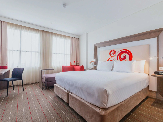 Double Suite