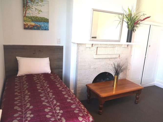 Owens Motel
