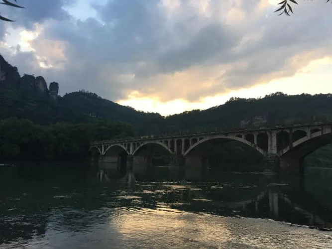 Wuyishan Olive Garden Hotel