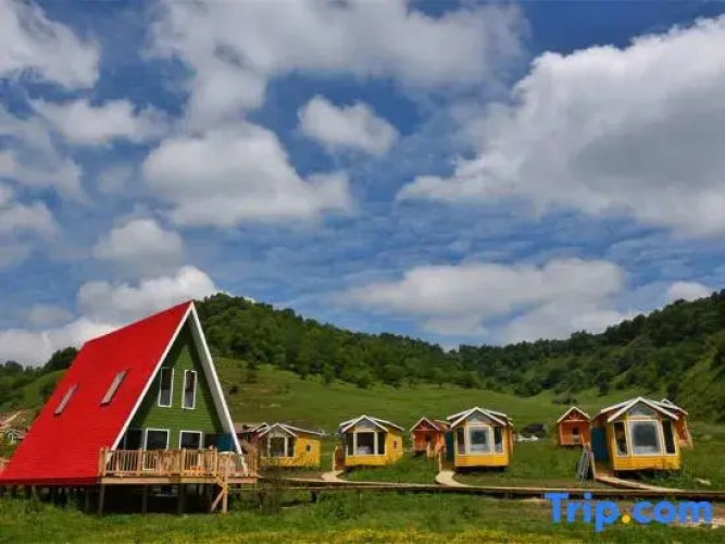 Guanshan Grasslands RV Campground