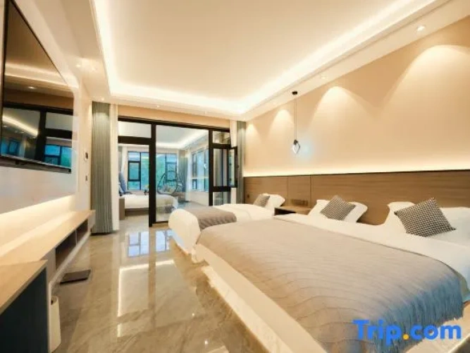 Standard Family room