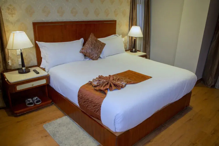 Mosy Hotel