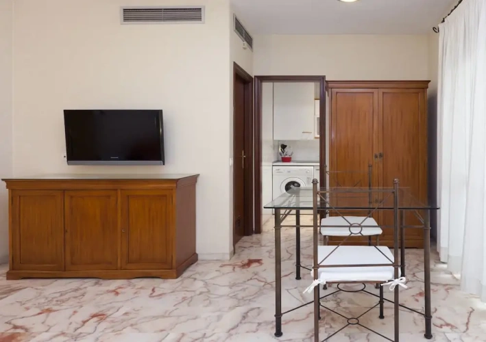 1 Bedroom Studio