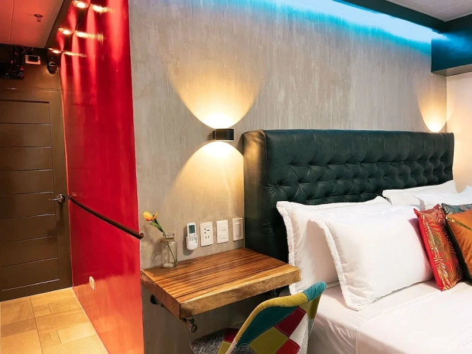 1 Bedroom Premier Suite