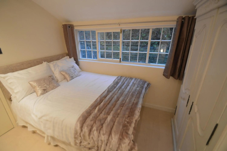 Wg Apartment