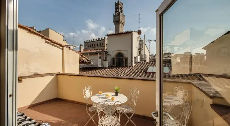 Signoria Apartments