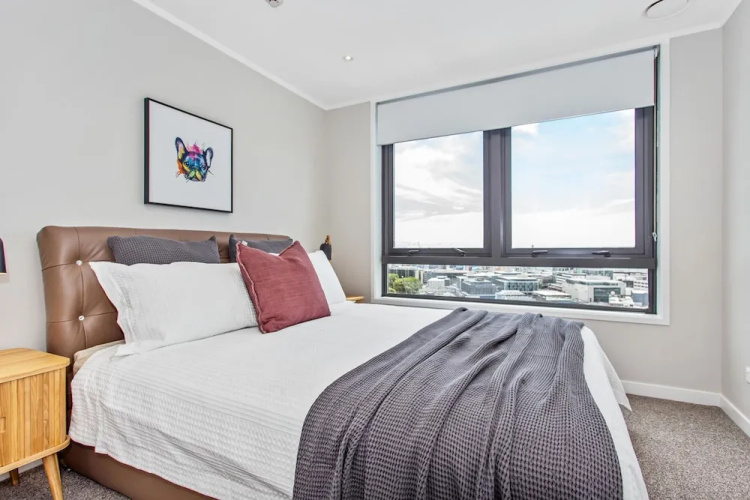 Modern Harbour View Penthouse