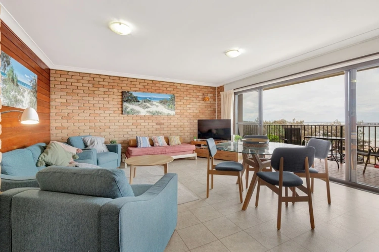 Twin Apartment with balcony