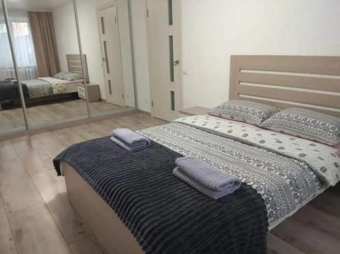 Нова 2х кімнатна в центре