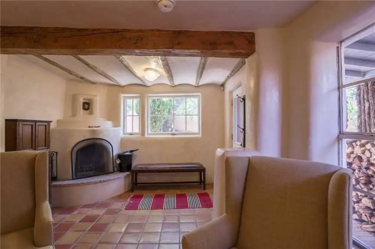 Camino Cabra - Two Bedroom Home