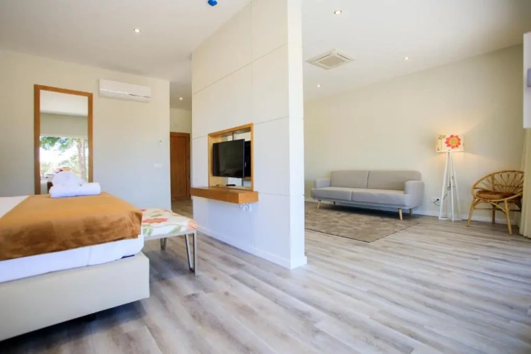 Standard Double Suite