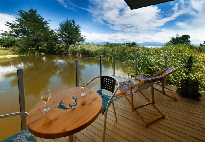 Deluxe Suite with balcony and with view