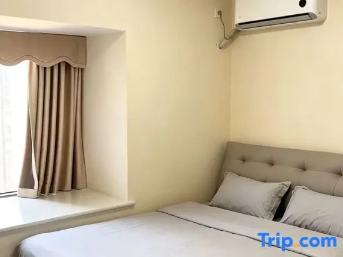 2 Bedrooms Standard Family room
