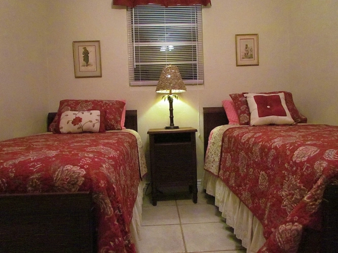 2 Bedrooms Deluxe Cottage