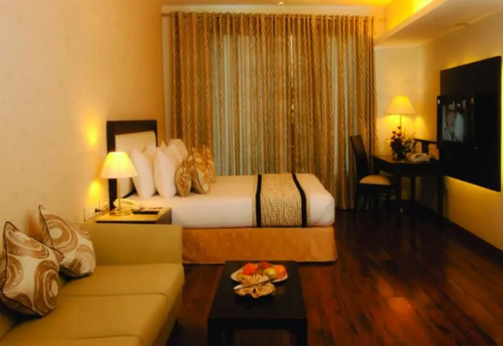 Tree House Hotel Gurgaon