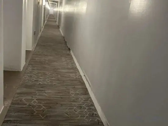 Huayi Hotel