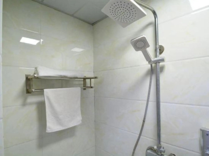 Xinyi Express Hotel