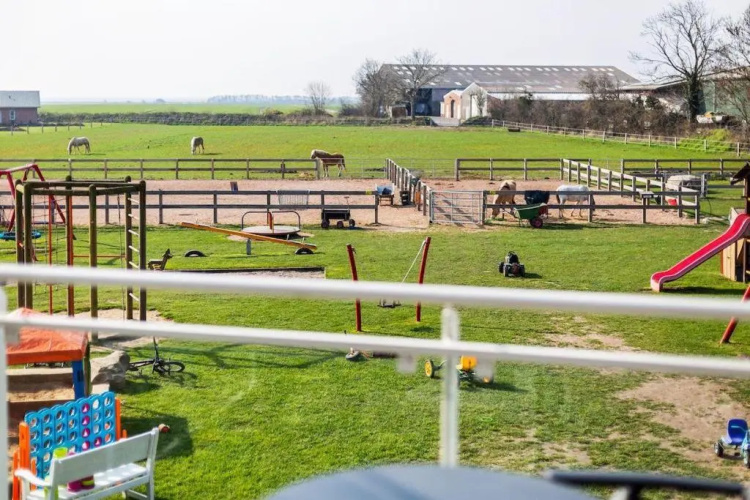 Buedlfarm-Nische