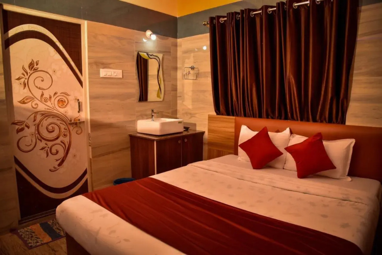 Sree Varada International